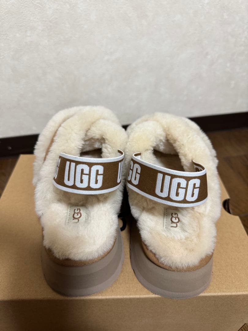 靴 UGG W DISCO CROSS SLIDE 7