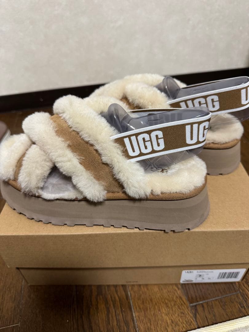 靴 UGG W DISCO CROSS SLIDE 7