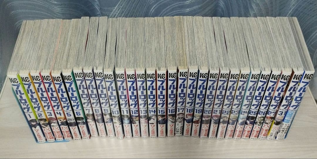 【ブルーロック29冊セット】１〜27、31、キャラクターブック