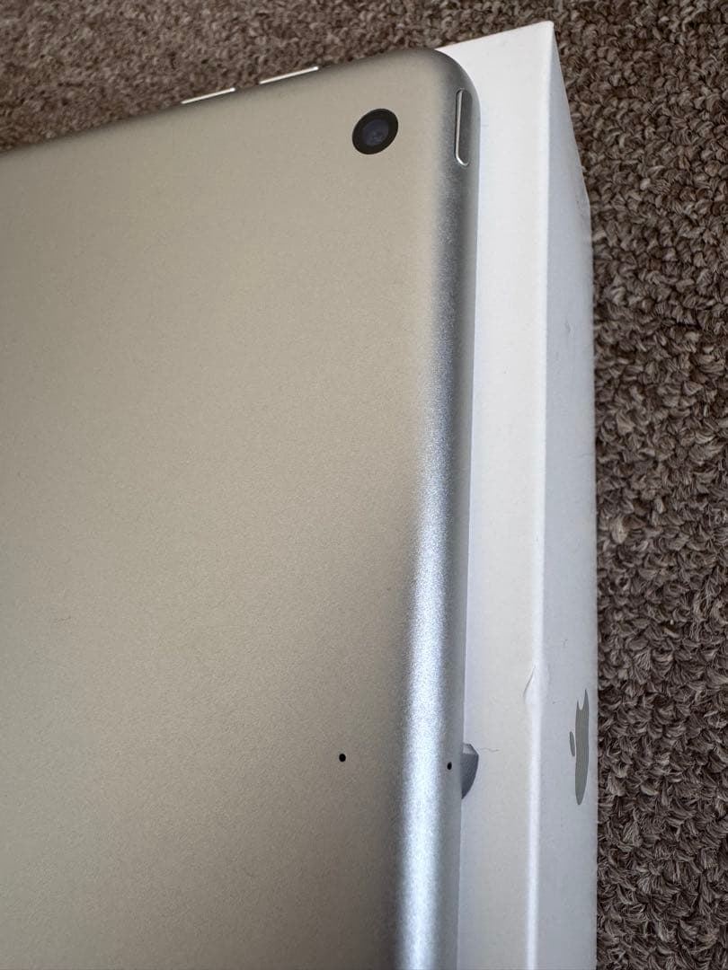iPad本体 iPad (7th Generation) Wi-Fi 32GB