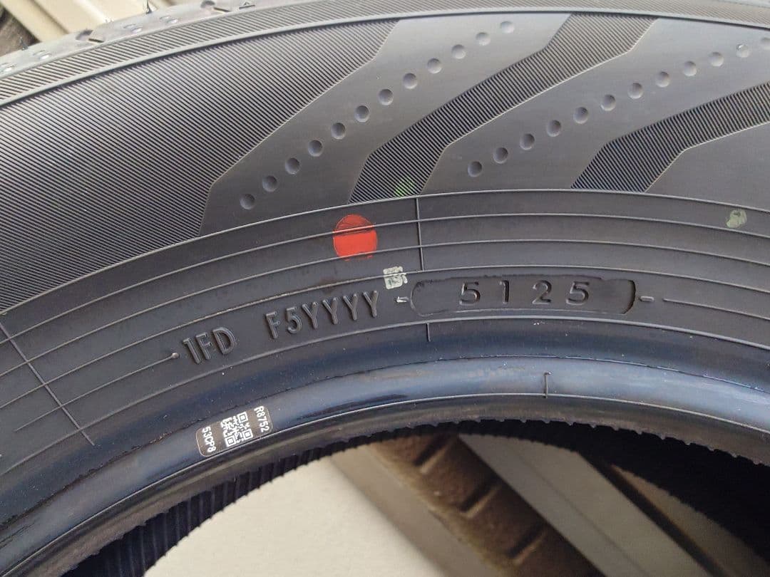 新車外しサマータイヤノーマルタイヤ 4本セット ヨコハマ 225/65R17
