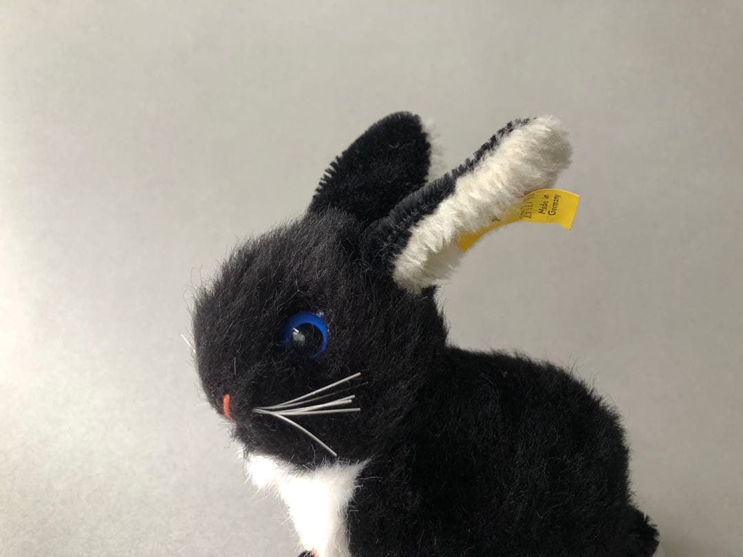 Steiff　ウサギのSnuffy　白黒