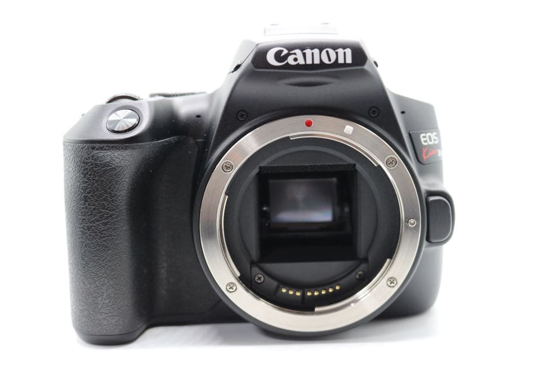 ボディ新品級 【Canon EOS Kiss X10 ダブルレンズセット】