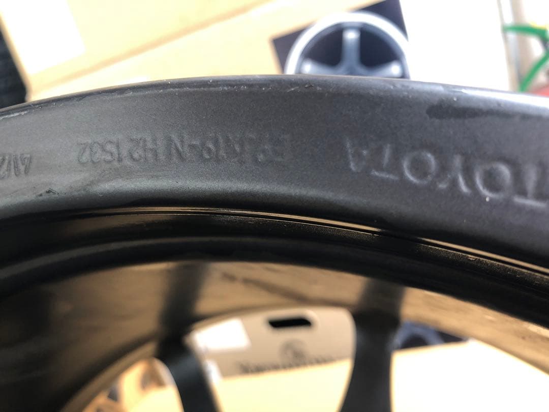 GRスープラ純正鍛造アルミ