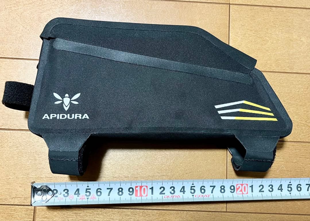 アピデュラ APIDURA RACING TOP TUBE PACK 1L