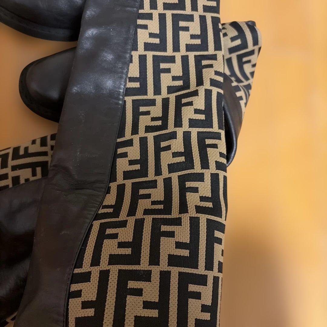 Fendi ロングブーツ ブラック/ベージュ