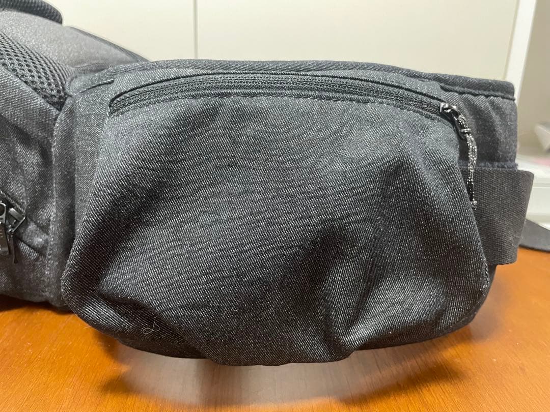 ポルバン　ヒップシート　抱っこ紐　セカンド　旅行　腰痛　肩こり　軽量　収納