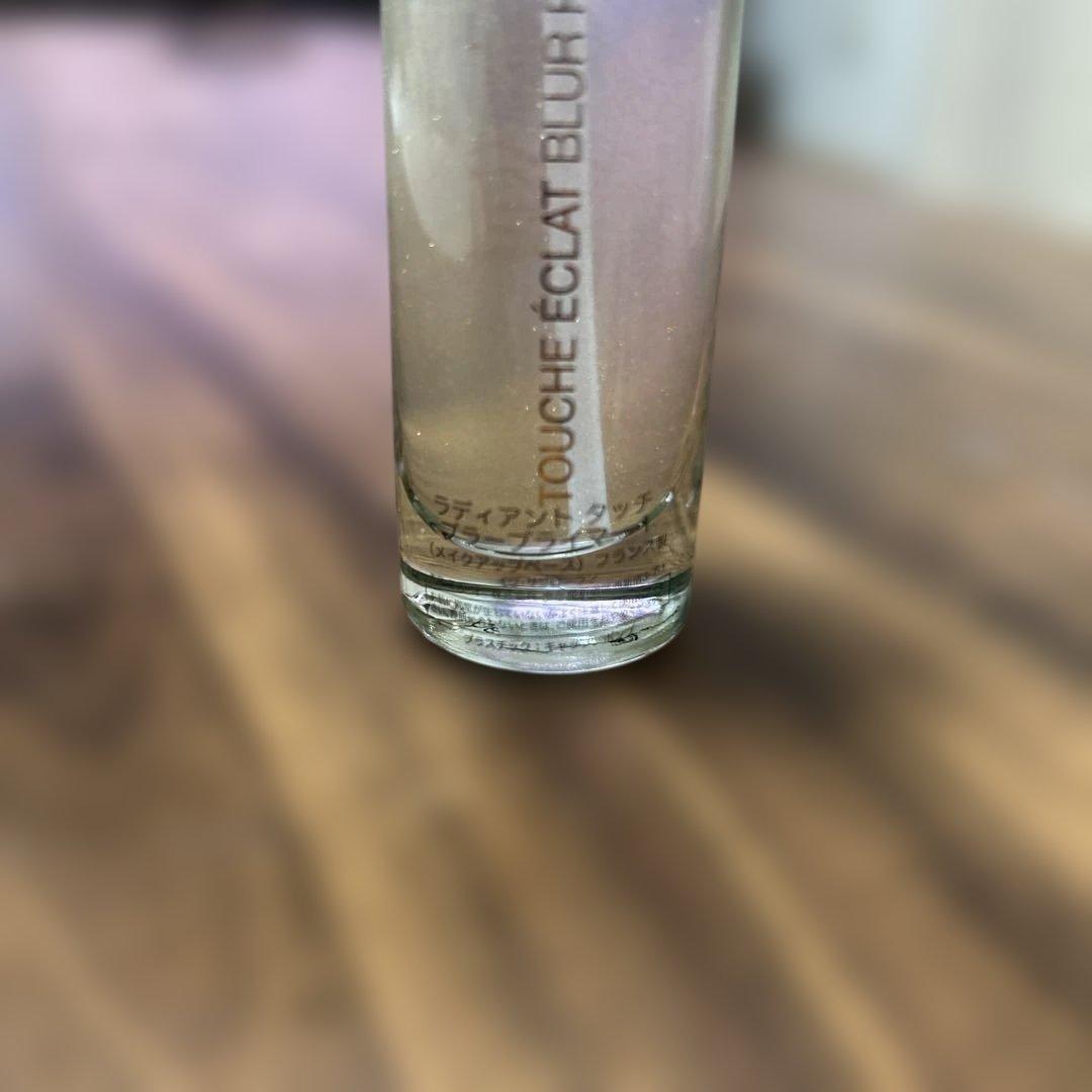 【未使用】イヴ・サンローラン ラディアント タッチ ブラープライマー 30ml
