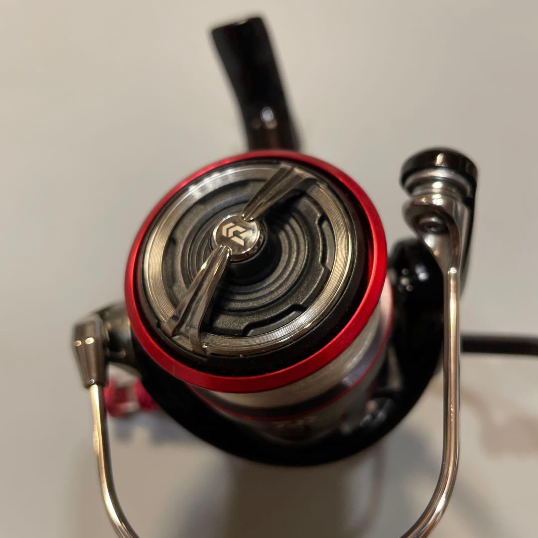 リール　DAIWA 月下美人MXLT2000S スピニングリール