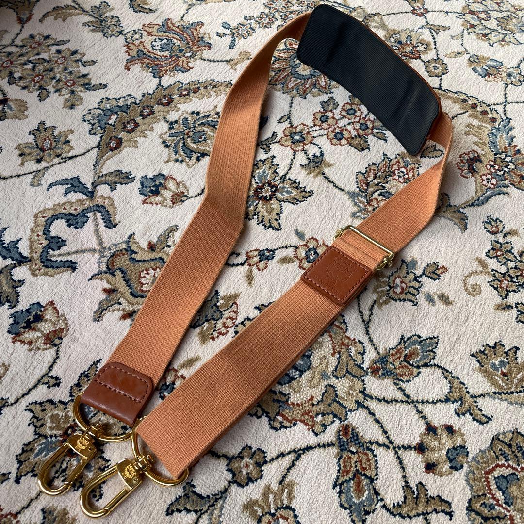 MCM ボストンバック（ドイツ製）　ショルダー付