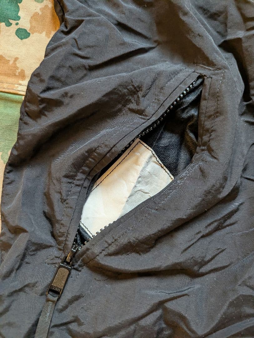 米軍 ARMY APFU トレーニングジャケット ナイロン ブラック USED