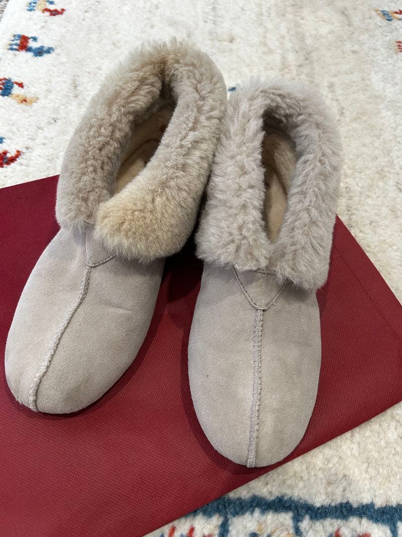 UGG ムートンブーツ　ライトグレー