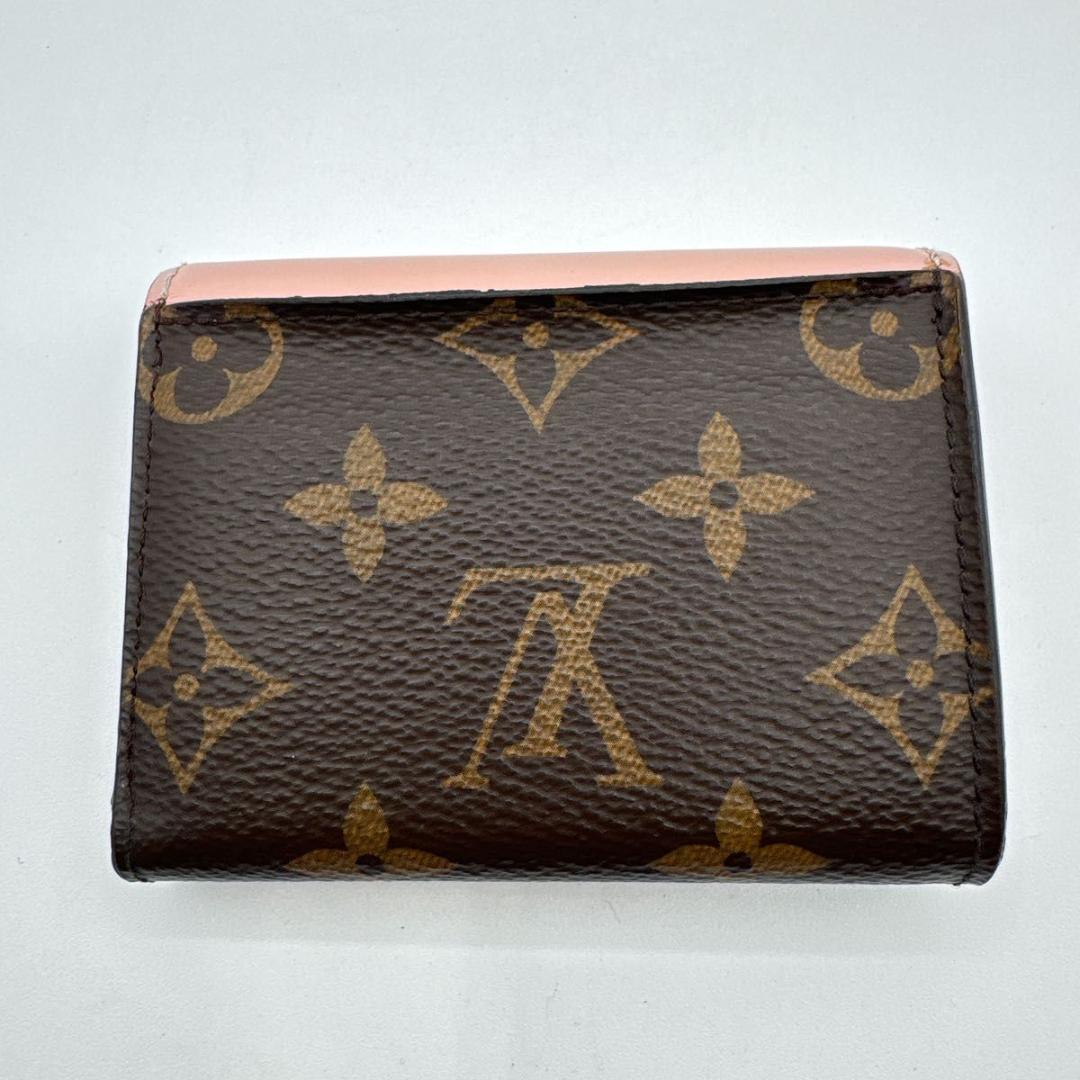 ルイヴィトン ポルトフォイユ・ゾエ モノグラム 三つ折り財布 ローズバレリーヌ