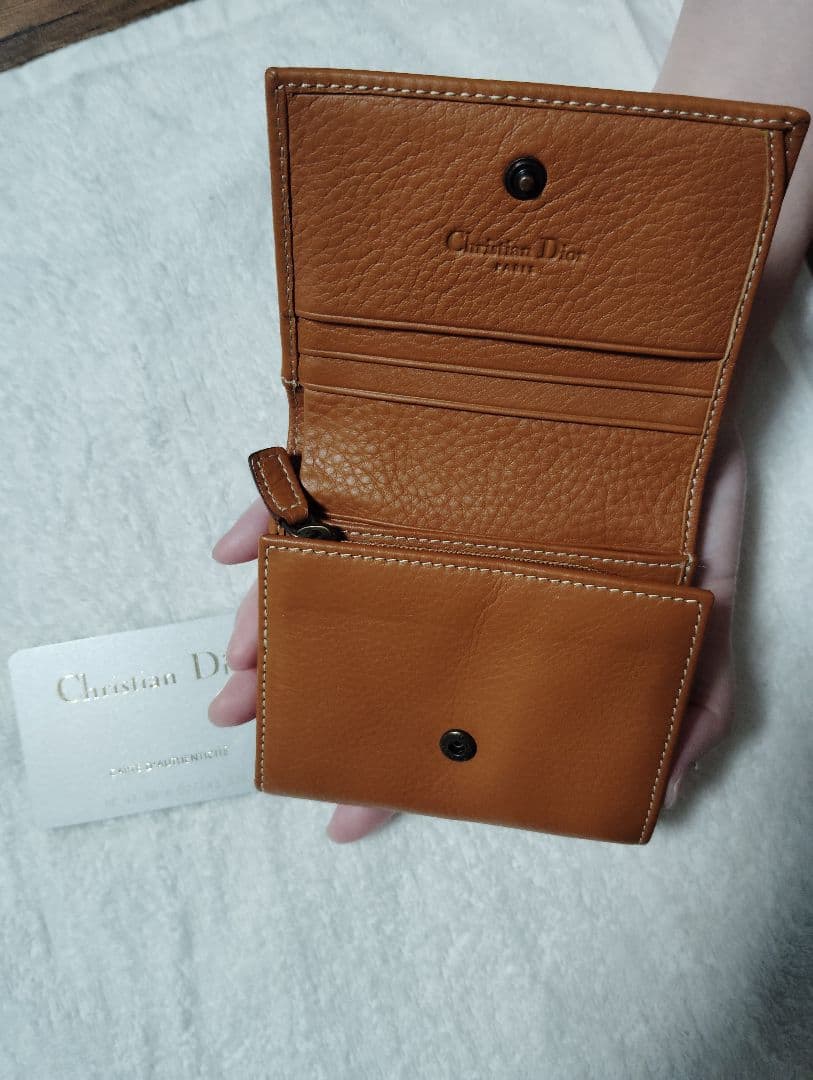 【美品】クリスチャンディオール二つ折り財布キャメルD金具