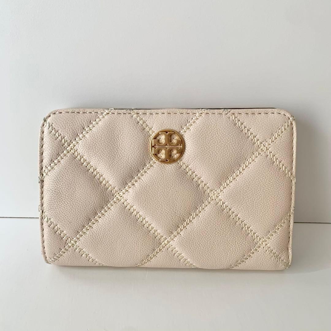 【TORY BURCH】トリーバーチ　二つ折り財布　ダイヤモンドキルト　ホワイト