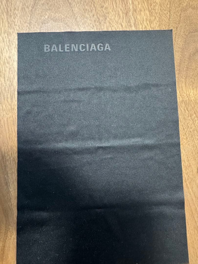 BALENCIAGA INVISIBLE RECTANGLE サングラス