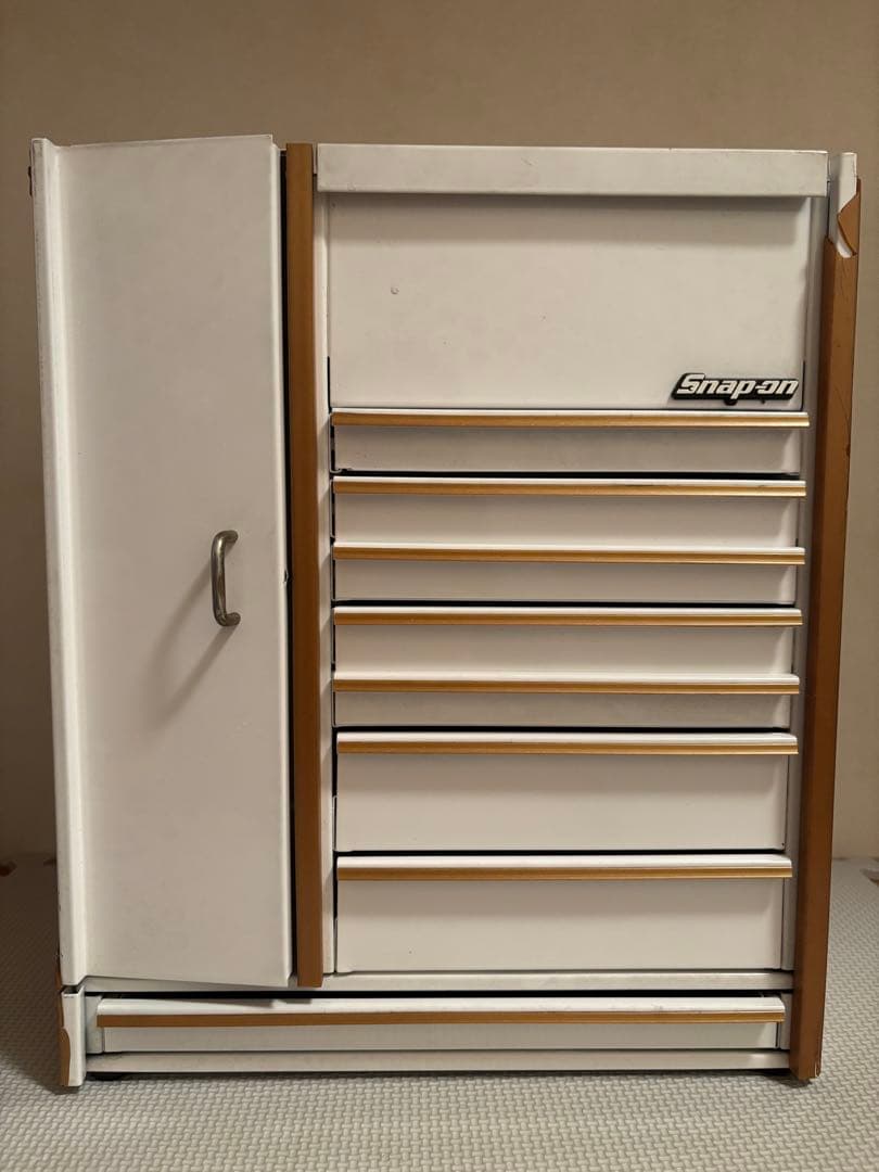 スナップオン　オルゴール内蔵　ミニチュア工具箱