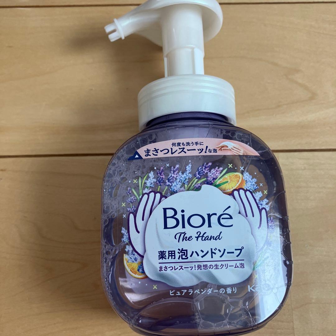 780【新品】ビオレ ザハンド 薬用泡ハンドソープまさつレスピュアラベンダー18