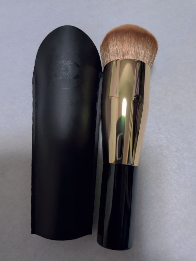 SUBLIMAGE L’ESSENCE DE TEINT B10 40ml