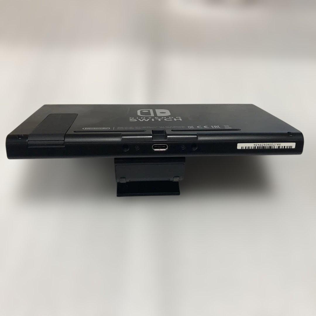 起動確認済初期化済 Nintendo Switch本体 2018年型です。