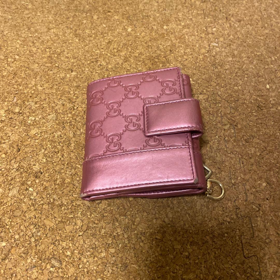 GUCCI ピンク 二つ折り財布