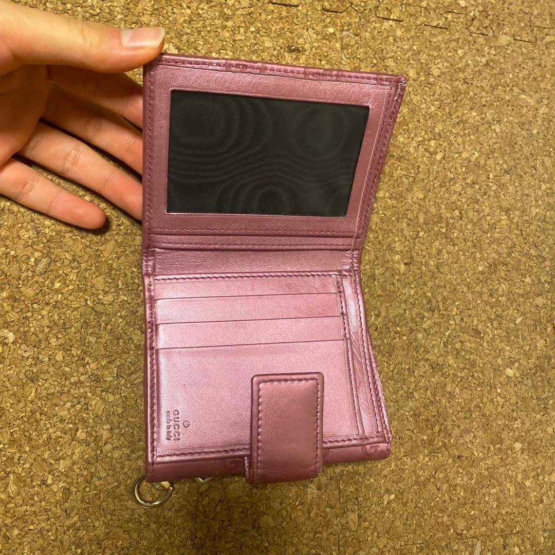 GUCCI ピンク 二つ折り財布