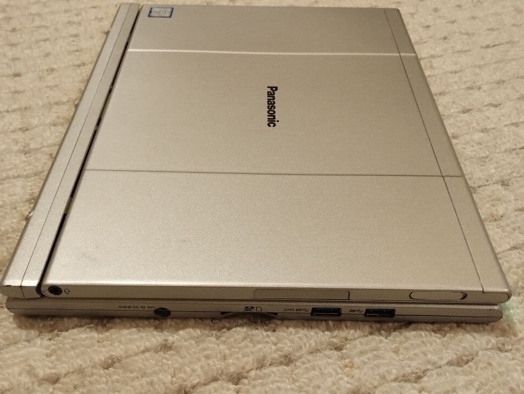 ノートPC（2in1モデル）CF-XZ6 タブレットモード可能
