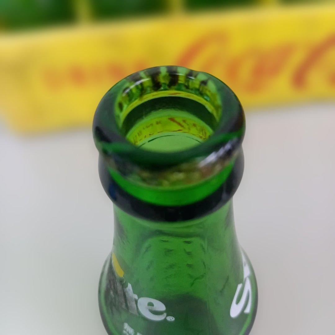 スプライト 空き瓶 200ml 24本セット コカ・コーラ箱付き