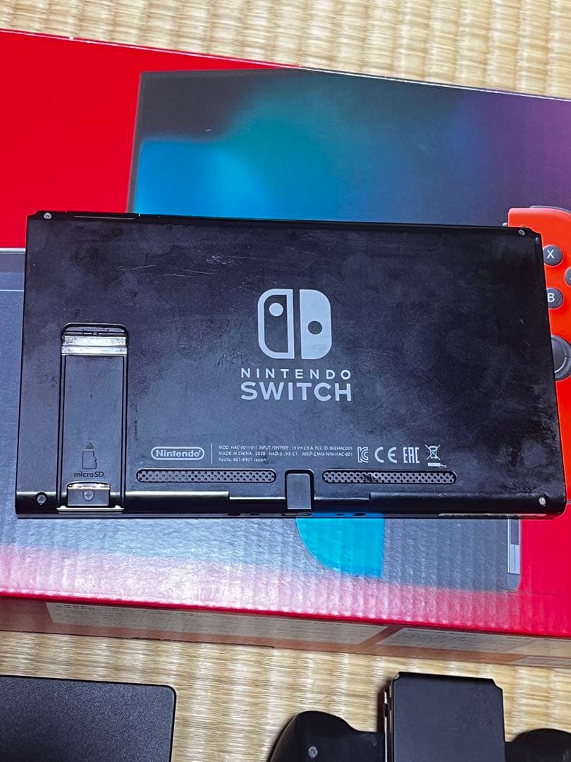 【箱・付属品あり】Nintendo Switch 本体セットジョイコン無・訳あり