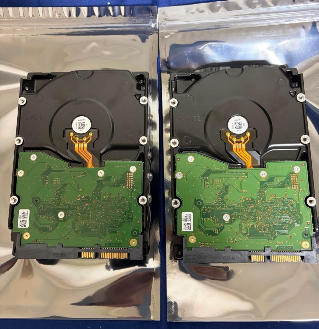 WD GOLD 4TB 2台セット　使用時間25615時間 31138時間 ②