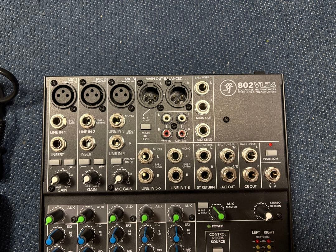 MACKIE 802VLZ4 アナログミキサー 中古（動作OK）