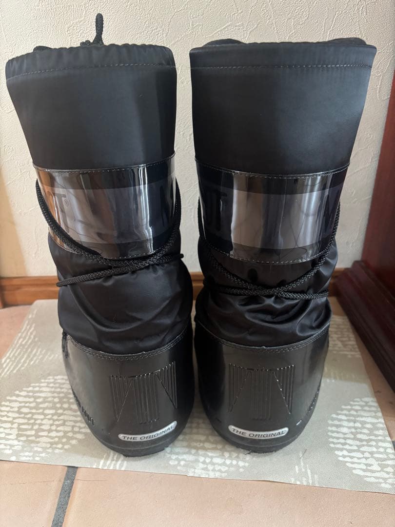 MOON BOOT ブラック