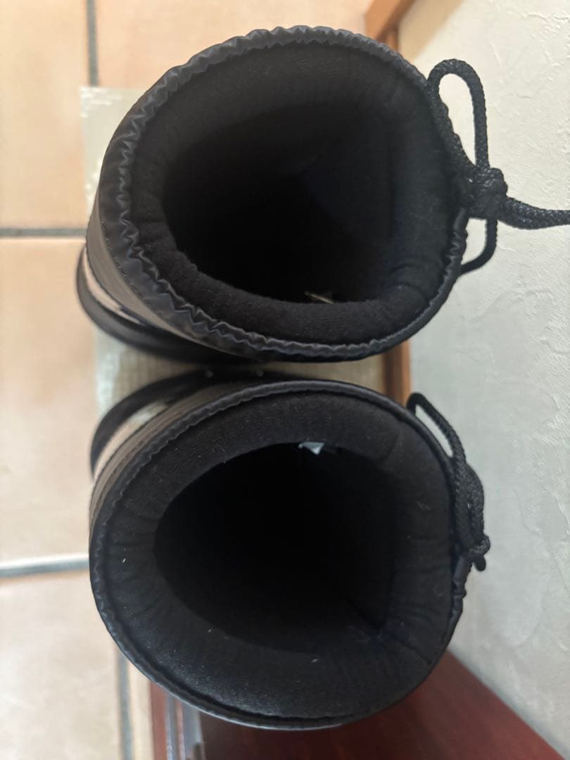 MOON BOOT ブラック
