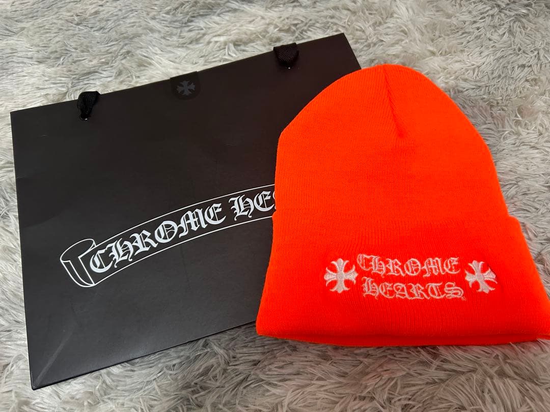 レア　CHROME HEARTS オレンジニット帽