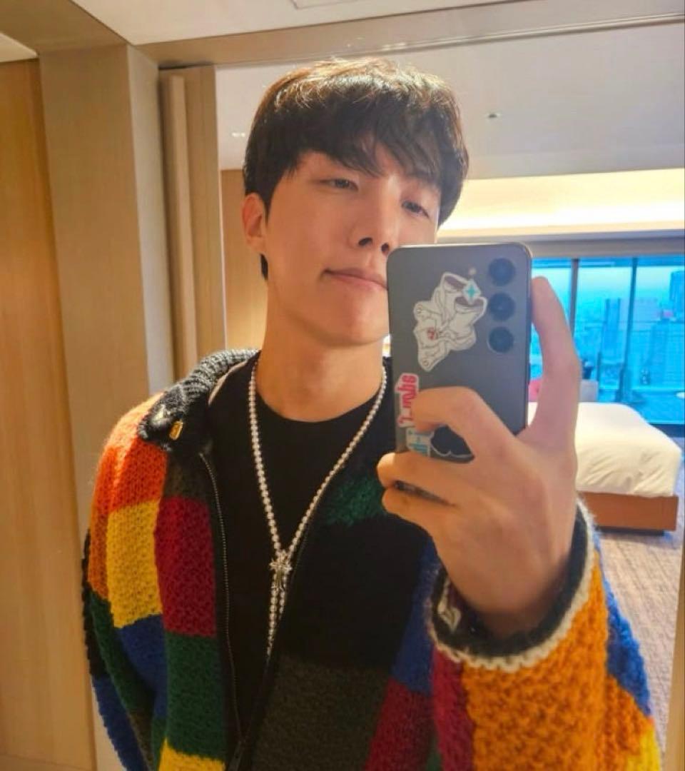 登坂広臣 ELLY BTS J-HOPE 着用 ネックレス