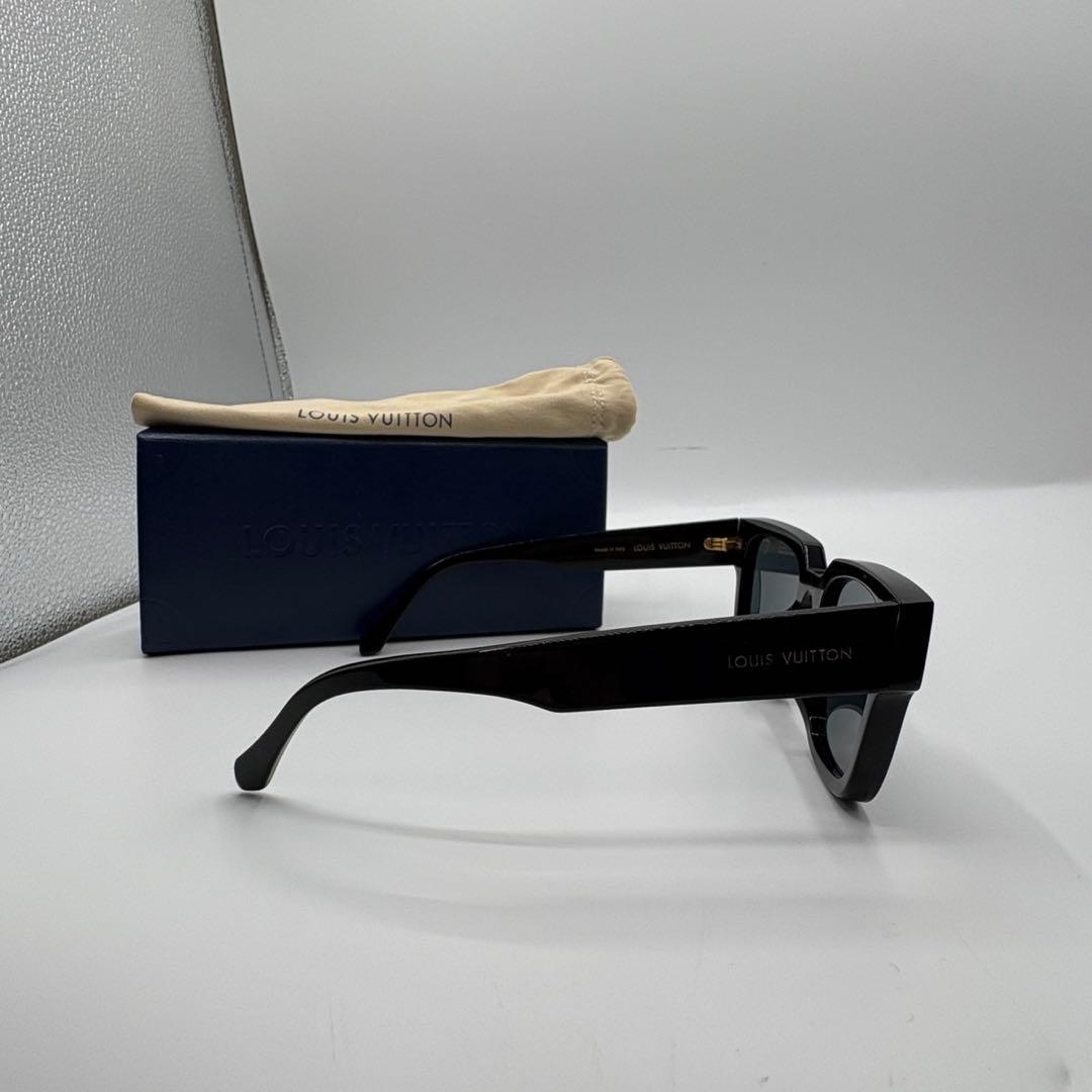 LOUIS VUITTON LVエスケイプ スクエア サングラス Z1496E