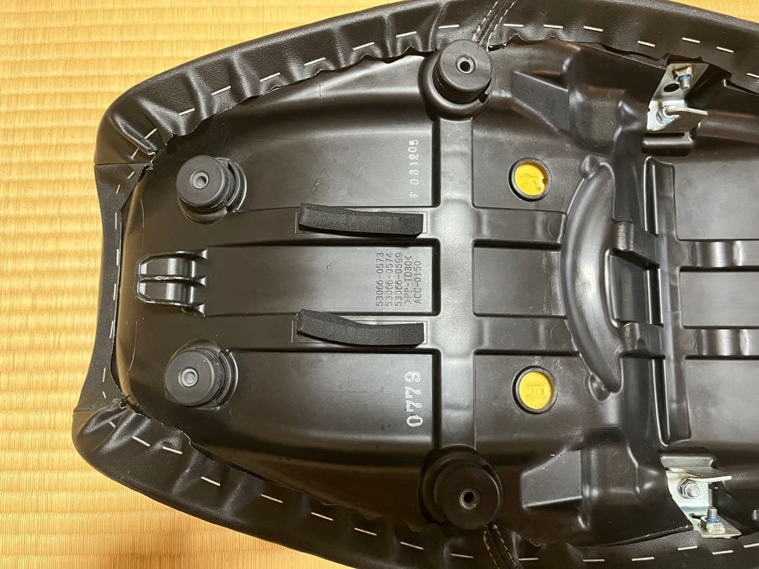 Z900RS 純正 ハイシート ブラック