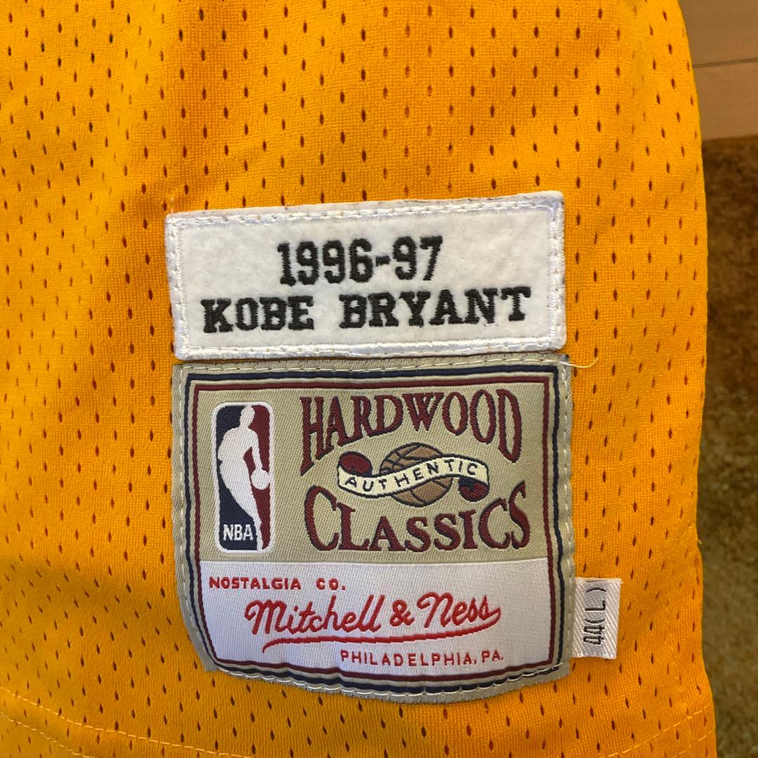 NBA ロサンゼルス・レイカーズ　コービー・ブライアント　レプリカユニフォーム