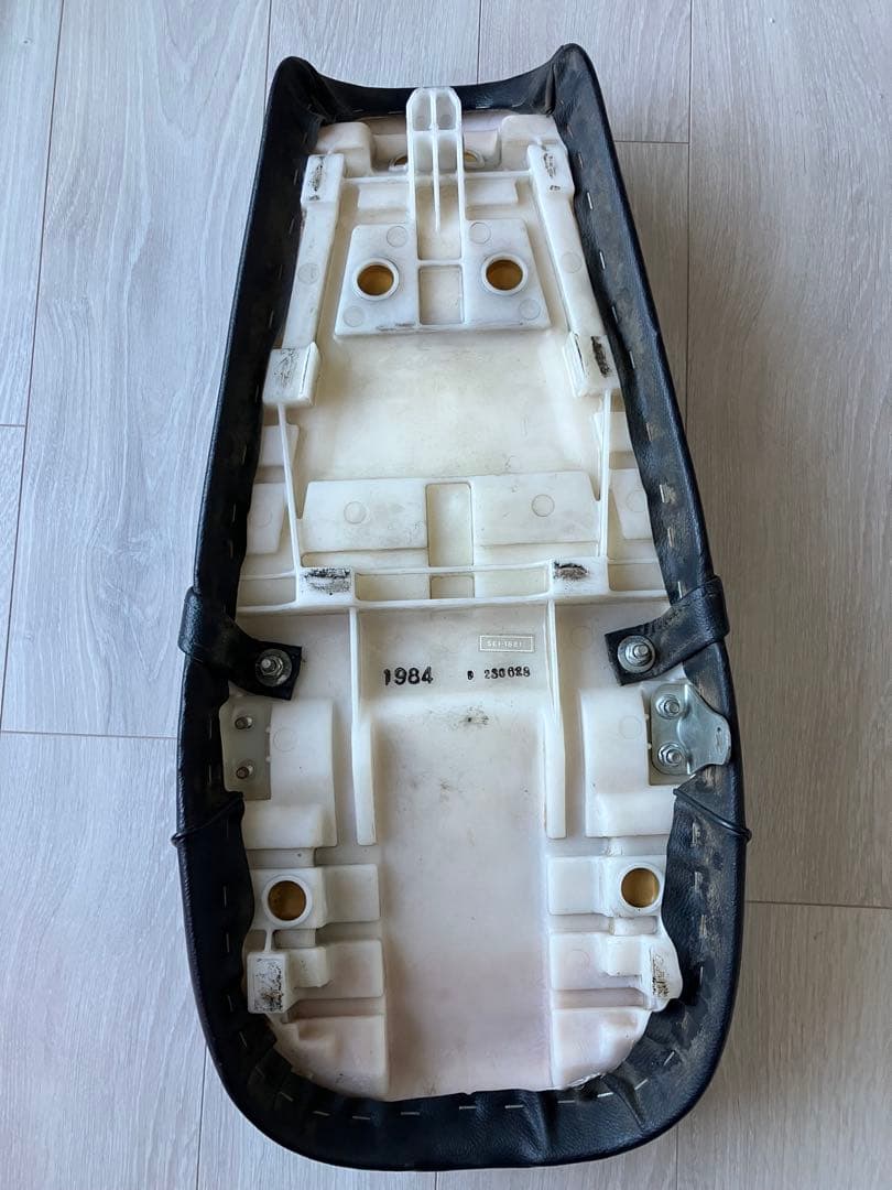 Kawasaki 250tr 純正シート