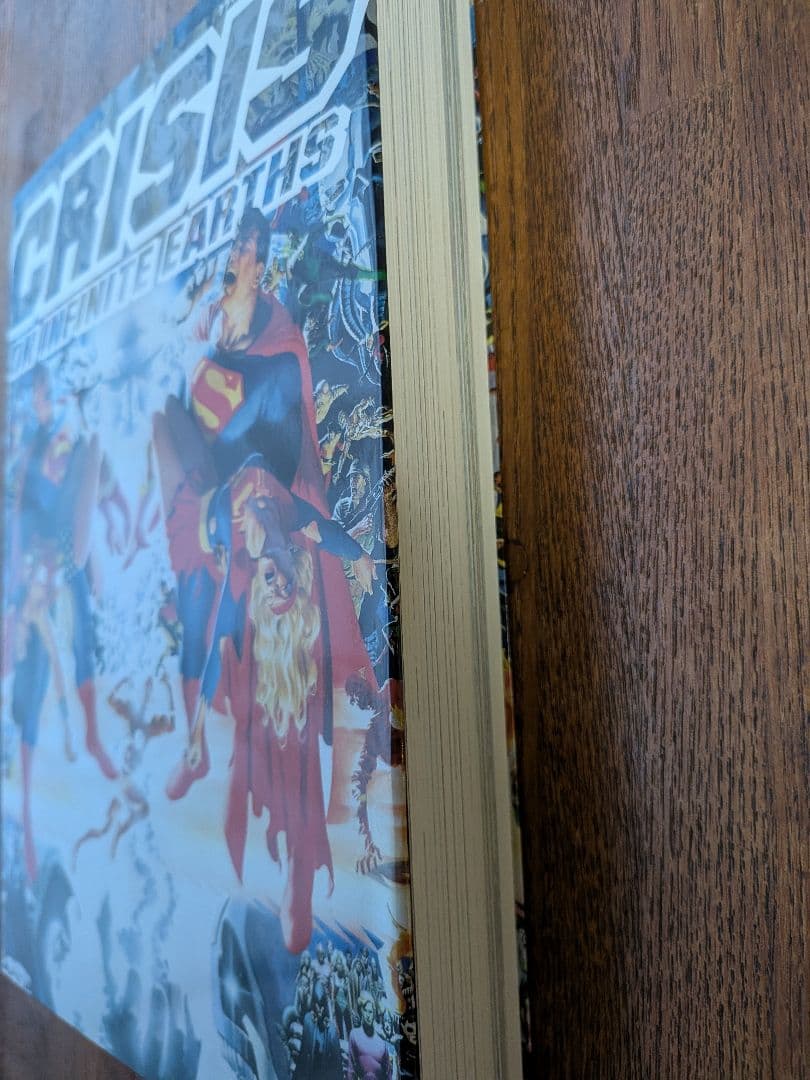 し*の様 CRISIS ON INFINITE EARTHS コミック（和訳版）