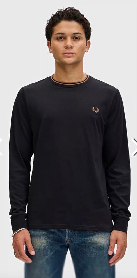フレッドペリー長袖Tシャツ　Sサイズ