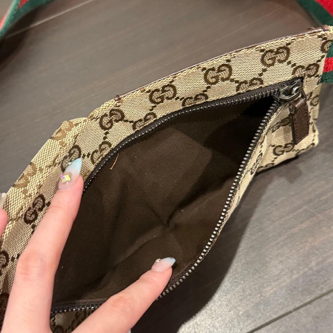 グッチ　ショルダーバッグ