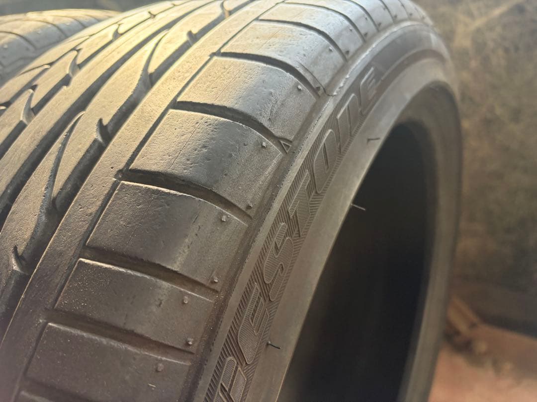 225/45R18 中古タイヤ2本　ブリヂストン
