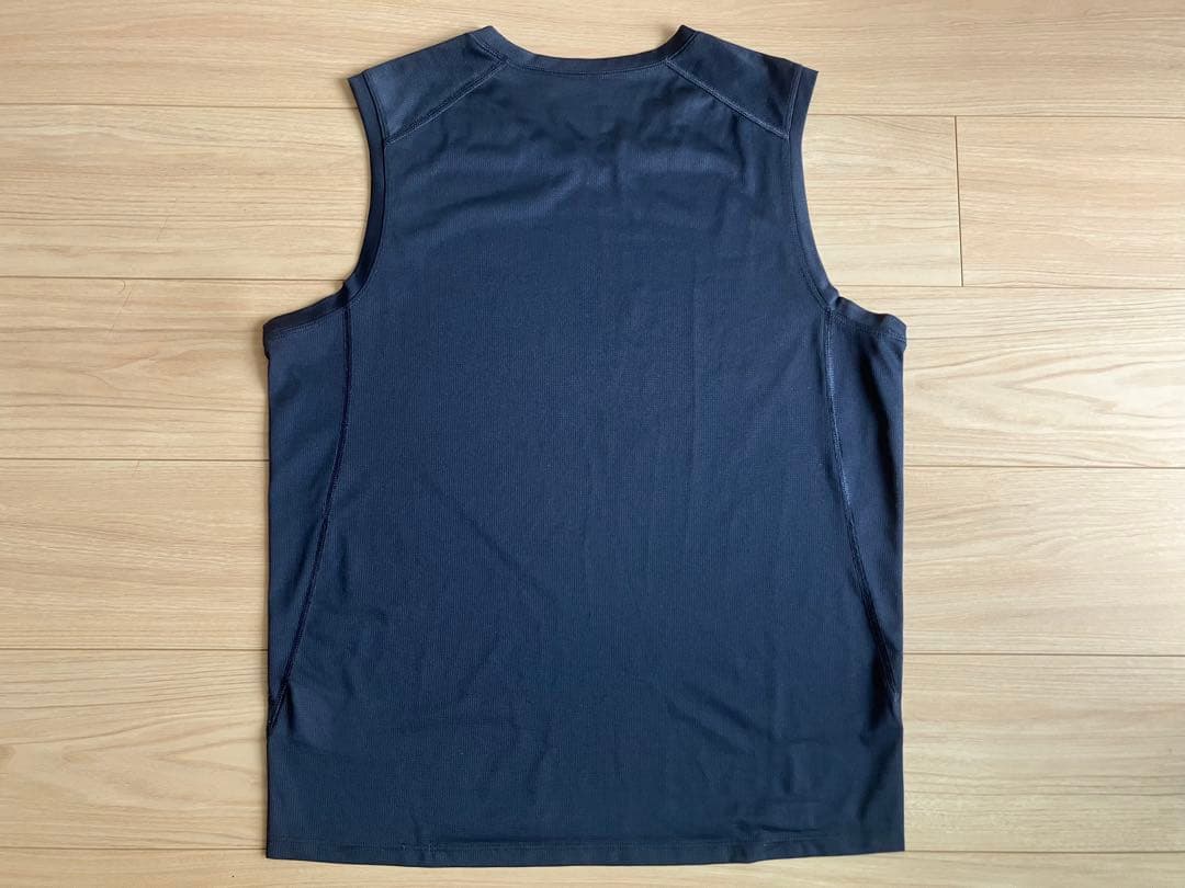 ☆美品☆アークテリクスARC'TERYX タンクトップ ノースリーブ Sサイズ☆