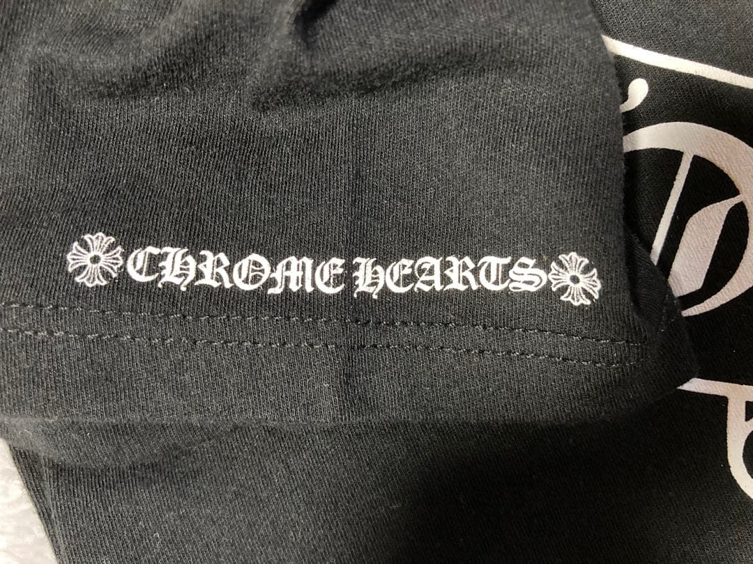 CHROME HEARTS ホースシュー　vネック　tシャツ