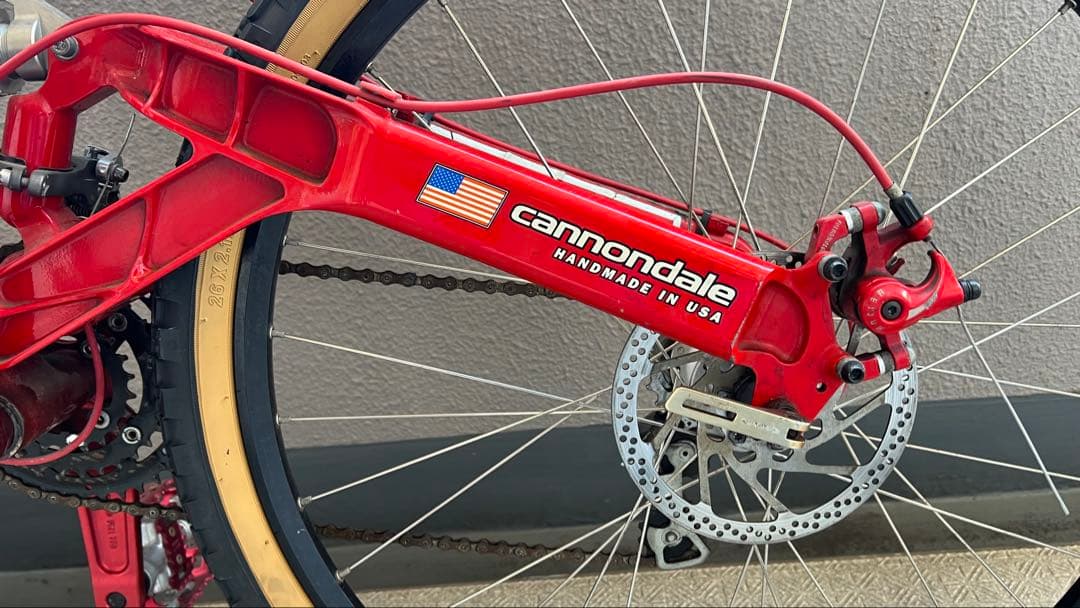 Cannondale SuperV ラメ入りレッドカラー