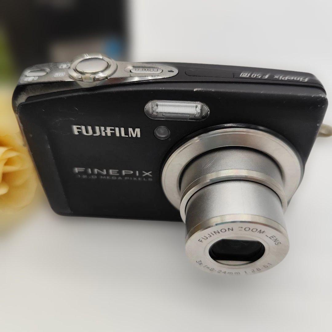 FUJIFILM FinePix F50fd 本体 バッテリーチャージャー付き