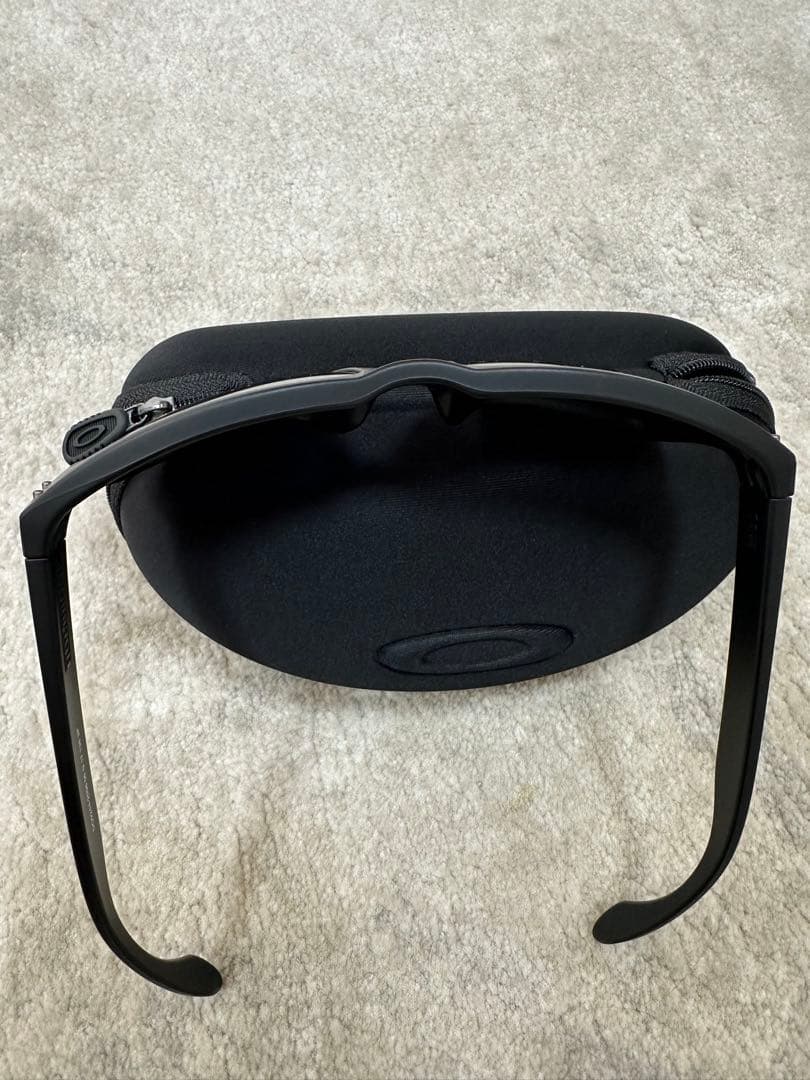 Oakley Holbrook サングラス ブラック　偏光