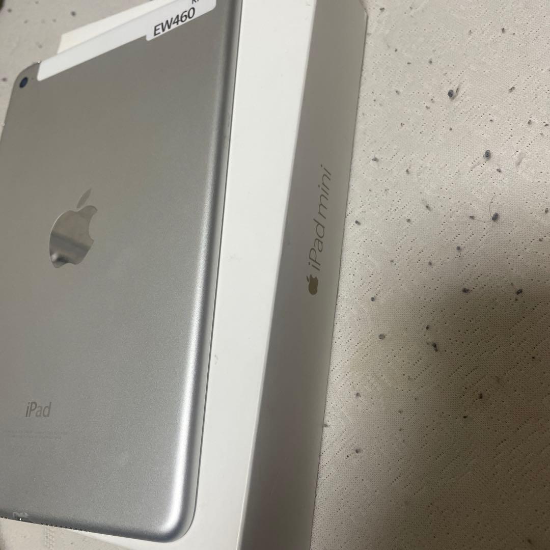 V*o様 iPad mini 4 128GB ホワイト バッテリー91%