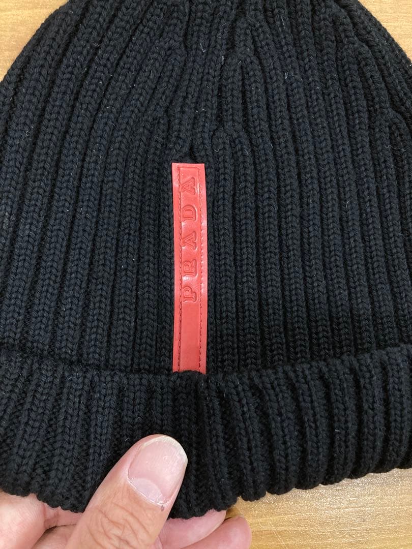 PRADA プラダスポーツ ブラック ニットキャップ